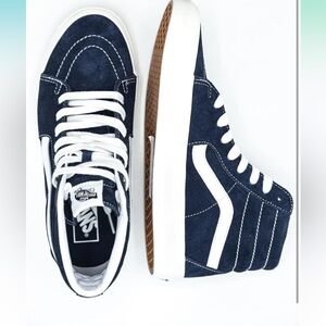 Vans Sk8 Hi Top Suede